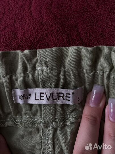 Шорты женские