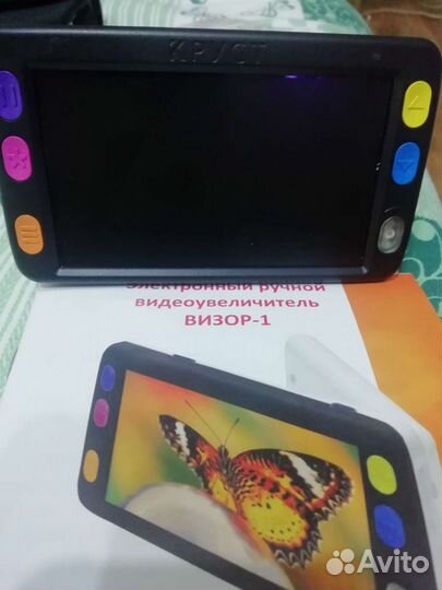 Ручной видеоувеличитель для чтения слабовидящих