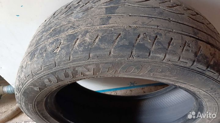 Dunlop EconoDrive 225/55 R16 30
