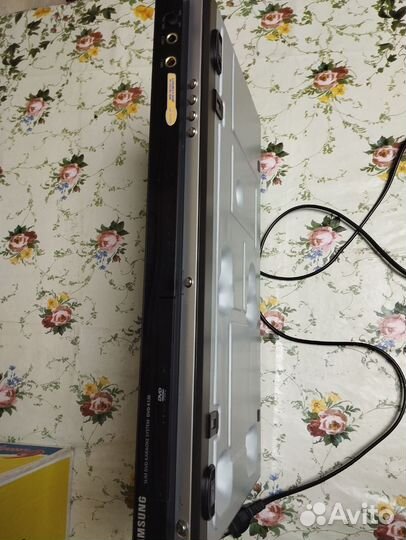Dvd плеер с караоке samsung на 4 тыс. песен