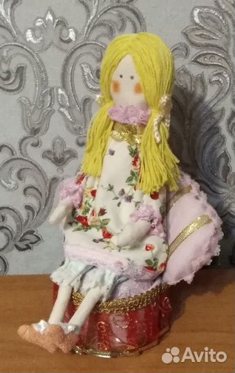 Текстильная кукла