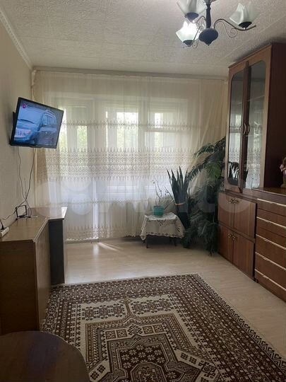 2-к. квартира, 45 м², 1/5 эт.