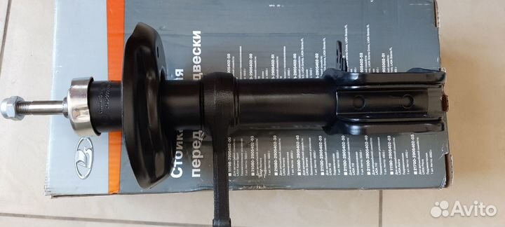 Амортизатор передний правый Лада Гранта