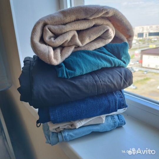 Вещи для беременных пакетом 42-44