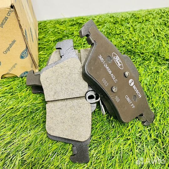Колодки тормозные дисковые задние Ford