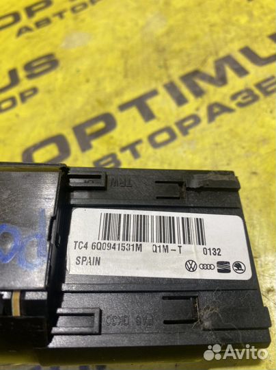 Блок управления светом Volkswagen Polo