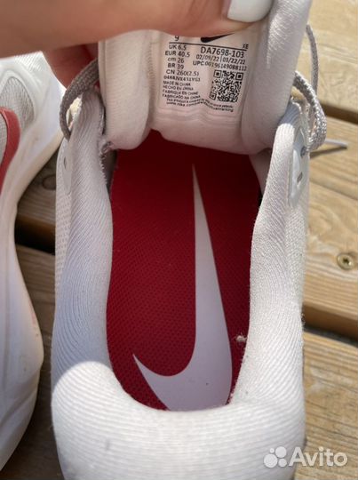 Кроссовки Nike Vomero 16 размер 40,5