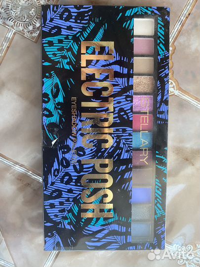 Тени для век