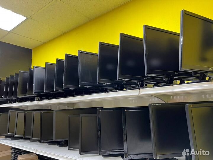 Мониторы 17, 19, 20