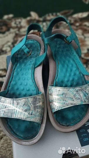 Босоножки женские