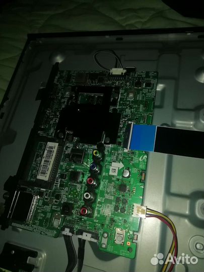 Samsung ue32N4500AU