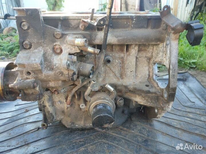 Блок цилиндров Nissan Qashqai MR20DE 2007