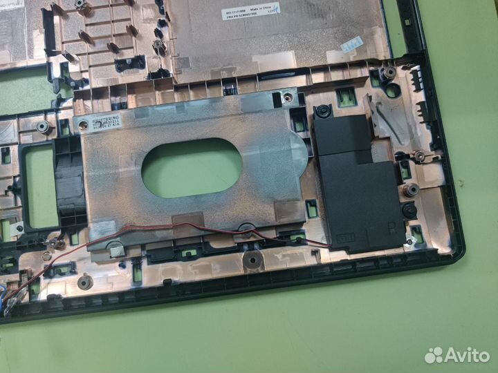 Часть корпуса для ноутбука Lenovo 300-17 B71-80