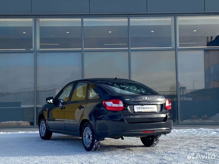 LADA Granta 1.6 МТ, 2017, 190 000 км