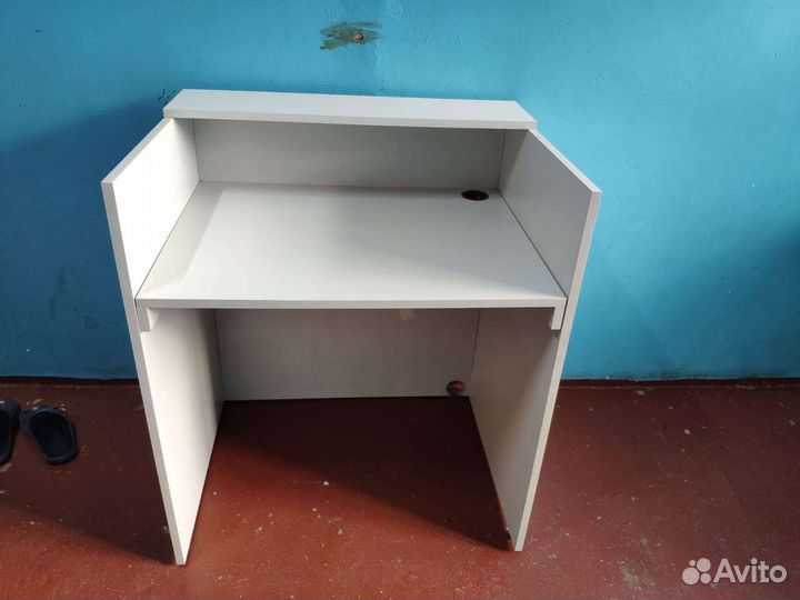 Компьютерный стол, офисный стол