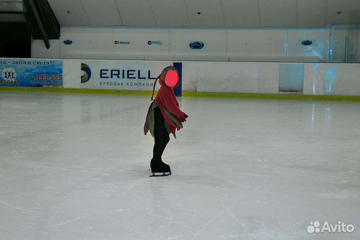 Костюм для фигурного катания