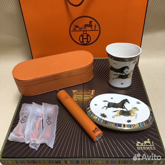 Набор для ванной зубная щетка Hermes