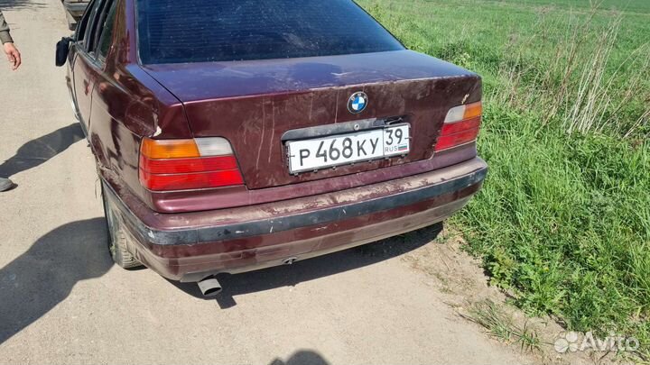 BMW e36 седан м50б20 Boch в разбор