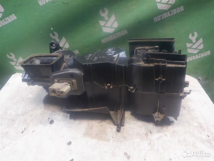 Корпус отопителя Фольксваген Гольф 4 Бора