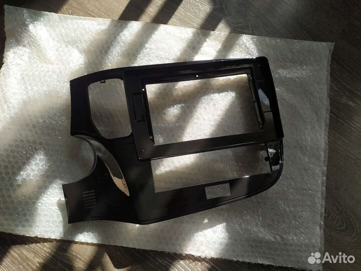 Рамка для магнитолы teyes 10