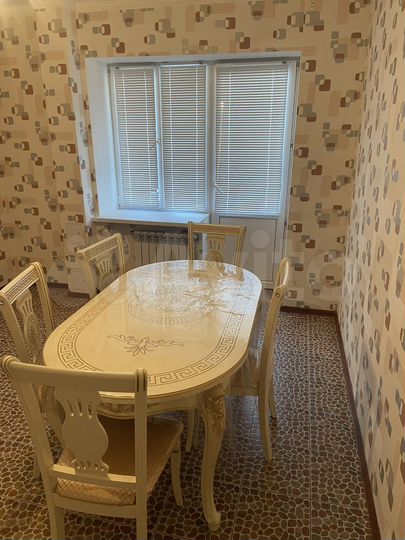 2-к. квартира, 73 м², 10/19 эт.