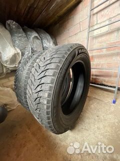 Marshal WinterCraft SUV Ice WS31 225/60 R18 104T