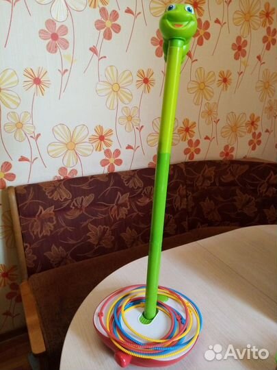 Игра-кольцеброс веселый червячок