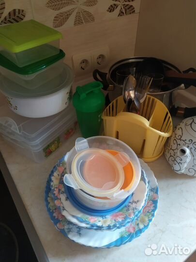 Набор посуды и контейнеров