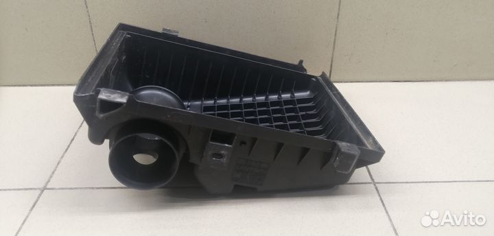 Корпус воздушного фильтра Hi Lux 2015