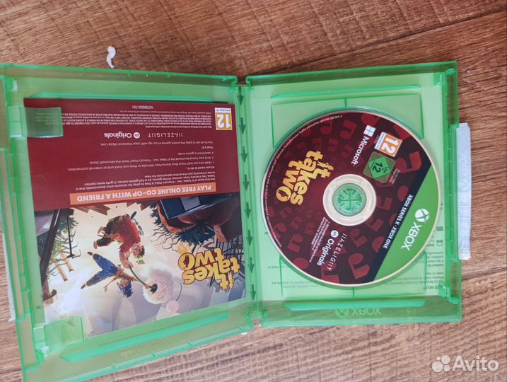 Игра it takes two xbox one