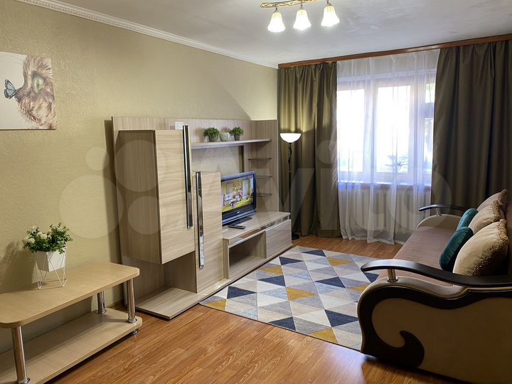 2-к. квартира, 46 м², 1/5 эт.