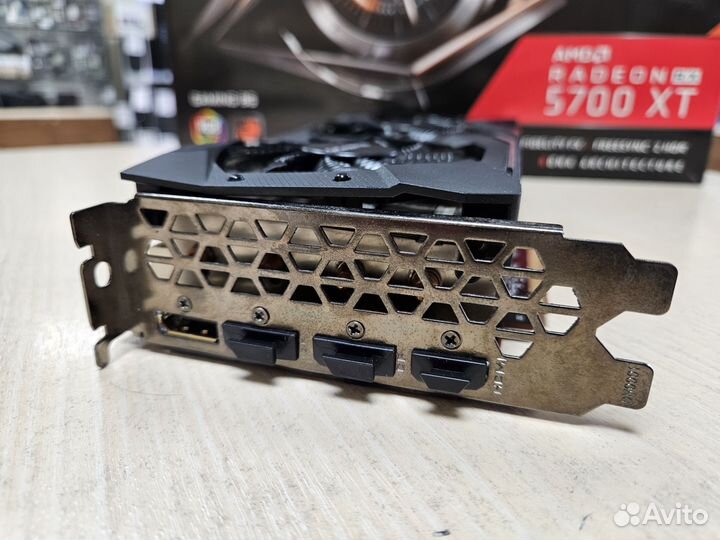 Видеокарта gigabyte AMD Radeon RX 5700XT 8Gb