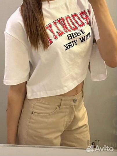 Бежевые джинсы женские