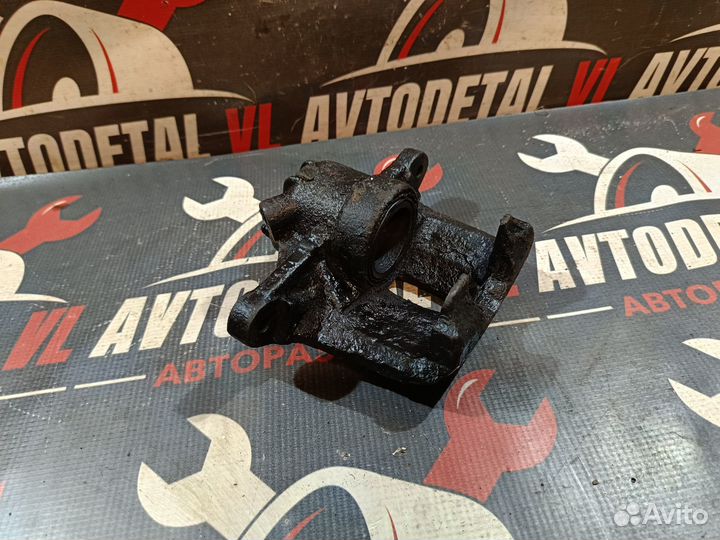 Суппорт передний Peugeot 206