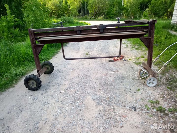 Листогиб