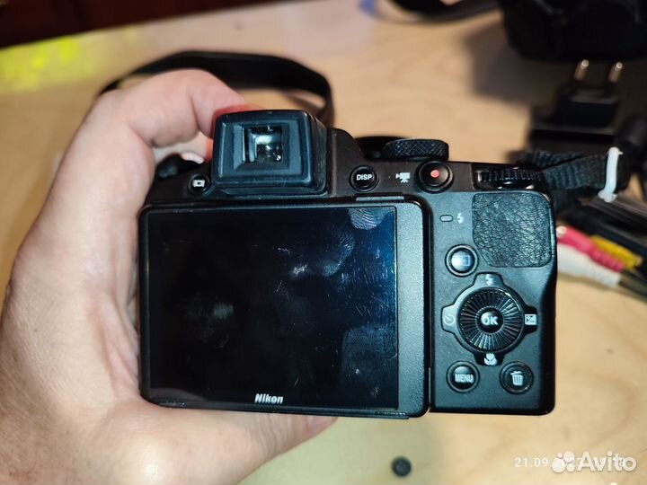 Цифровой фотоаппарат суперзум Nikon Coolpix P510