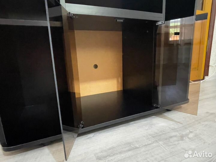 Аквариум с тумбой