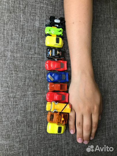 Детские машинки игрушки пластиковые