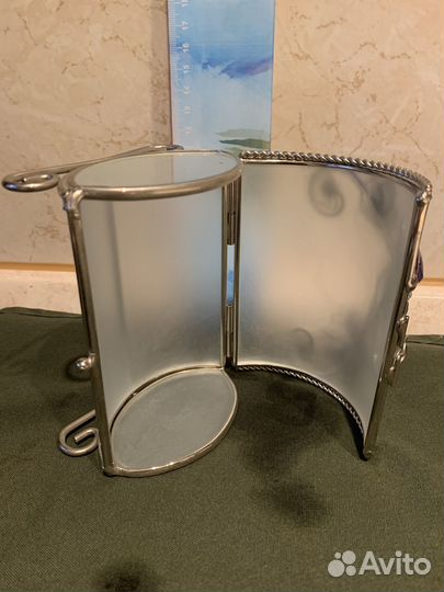 Стеклянная шкатулка