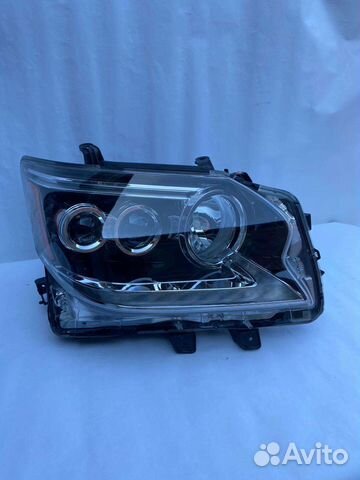 Продаю б/у правую переднюю фару Lexus GX460 2014
