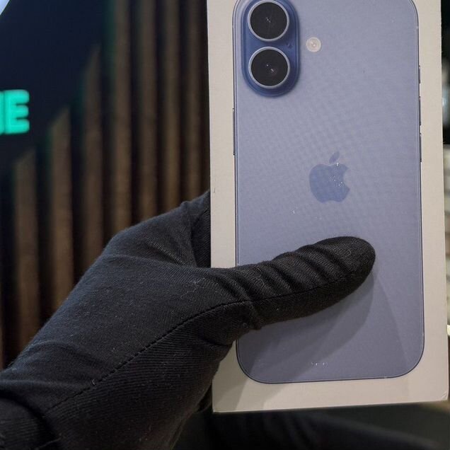 iPhone 17, 256 ГБ, eSIM