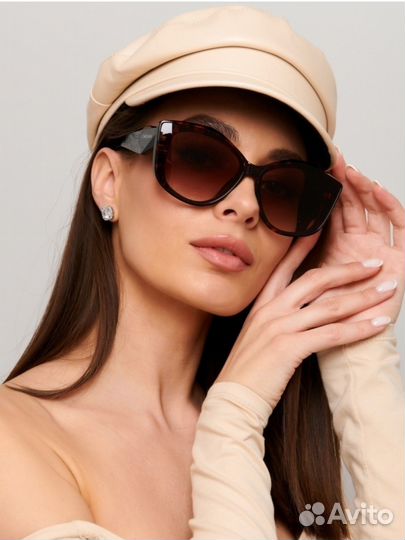 Солнцезащитные очки женские