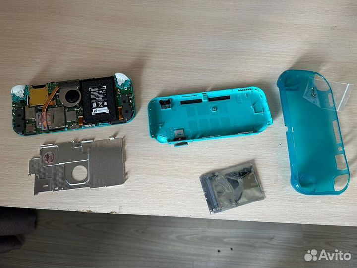 Nintendo switch lite (на ремонт)