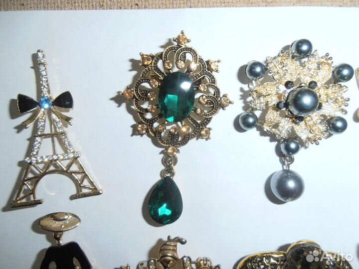 Брошь. Булавка