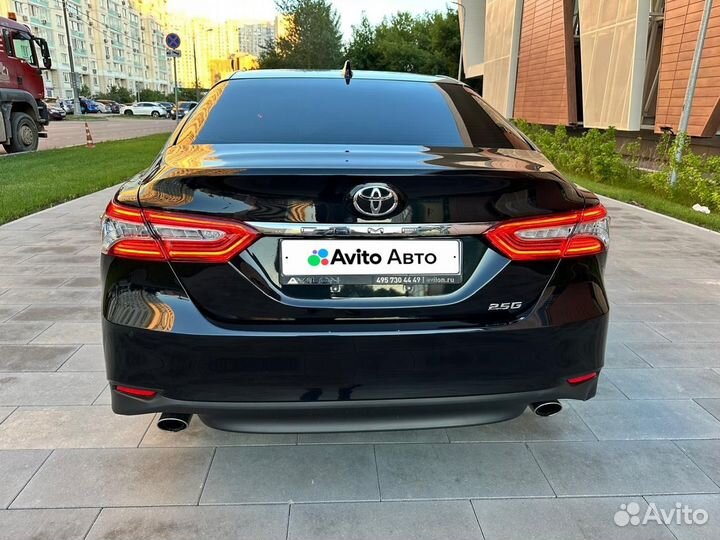 Toyota Camry 2.5 AT, 2022, 10 500 км