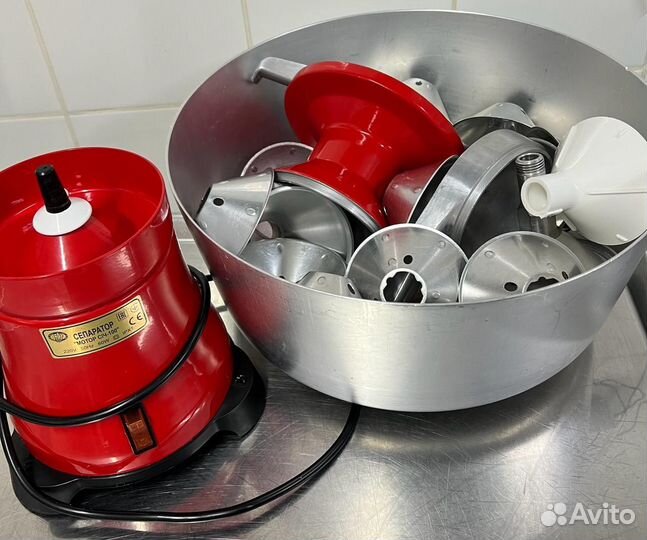 Продам сепаратор Мотор Сич-100