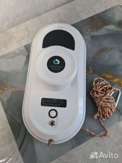 Робот мойщик окон Cleanbot Pro