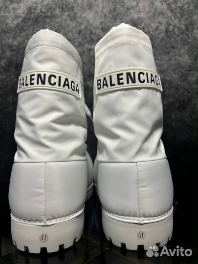 Balenciaga Alaska boot white neylon