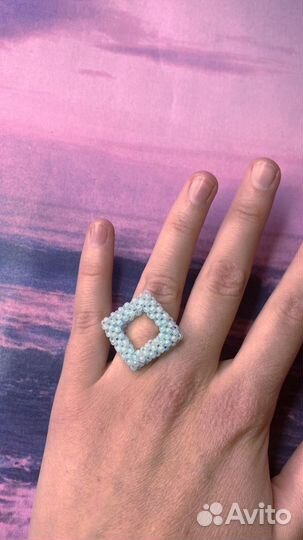 Украшения из бисера