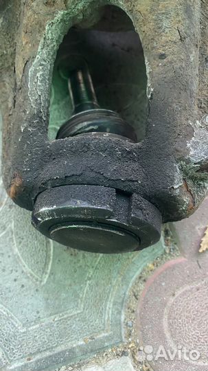 Кулак задний правй w164